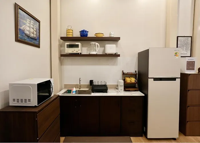 Nivas Wanit 3br 1sfb Yaowarat Mrt Entirehome 85sqm