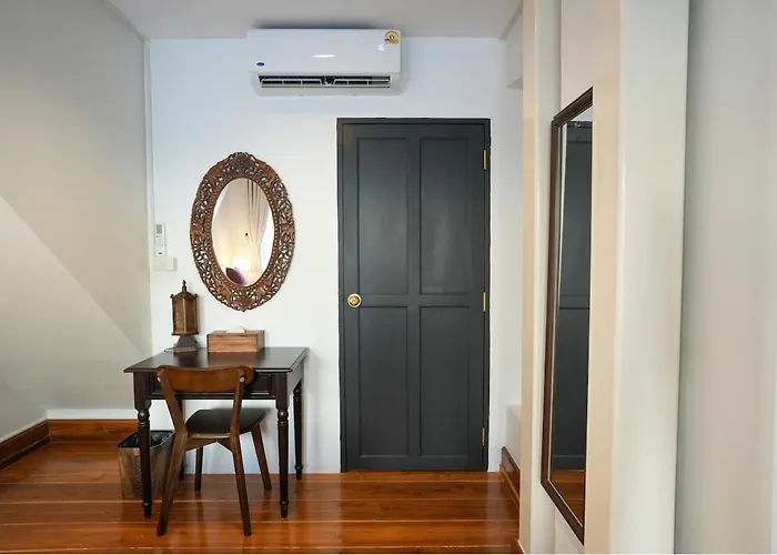 Nivas Wanit 3br 1sfb Yaowarat Mrt Entirehome 85sqm *