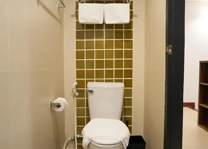 Nivas Wanit 3br 1sfb Yaowarat Mrt Entirehome 85sqm *