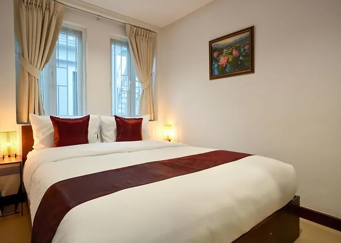 Nivas Wanit 3br 1sfb Yaowarat Mrt Entirehome 85sqm Bangkok