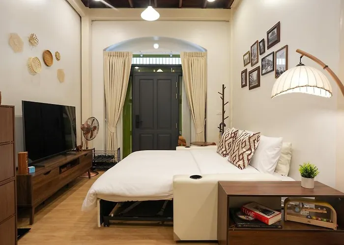 Nivas Wanit 3br 1sfb Yaowarat Mrt Entirehome 85sqm